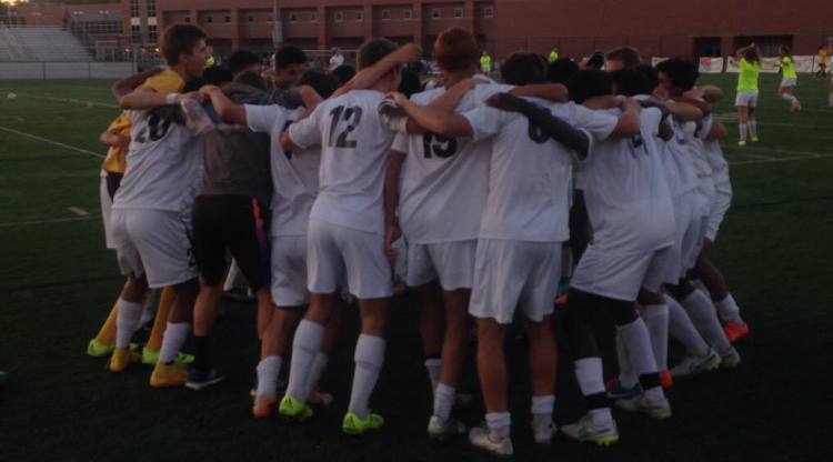 Boys soccer wins Rocket Shootout against The Heights and St. Johns