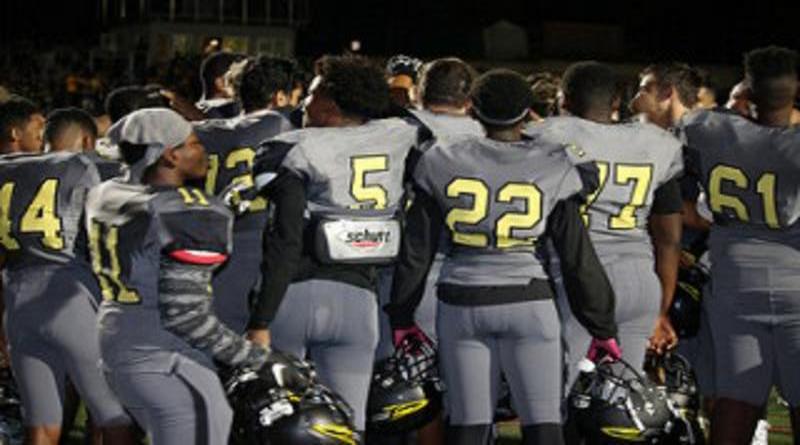Richard Montgomery football continues their winning streak in a 49-19 win over Wootton