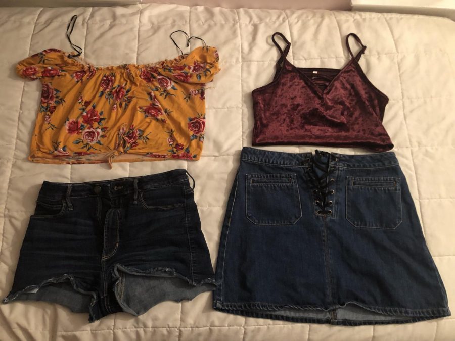 A fast fashion outfit (left) is displayed next to a thrifted, ecofriendly outfit (right)