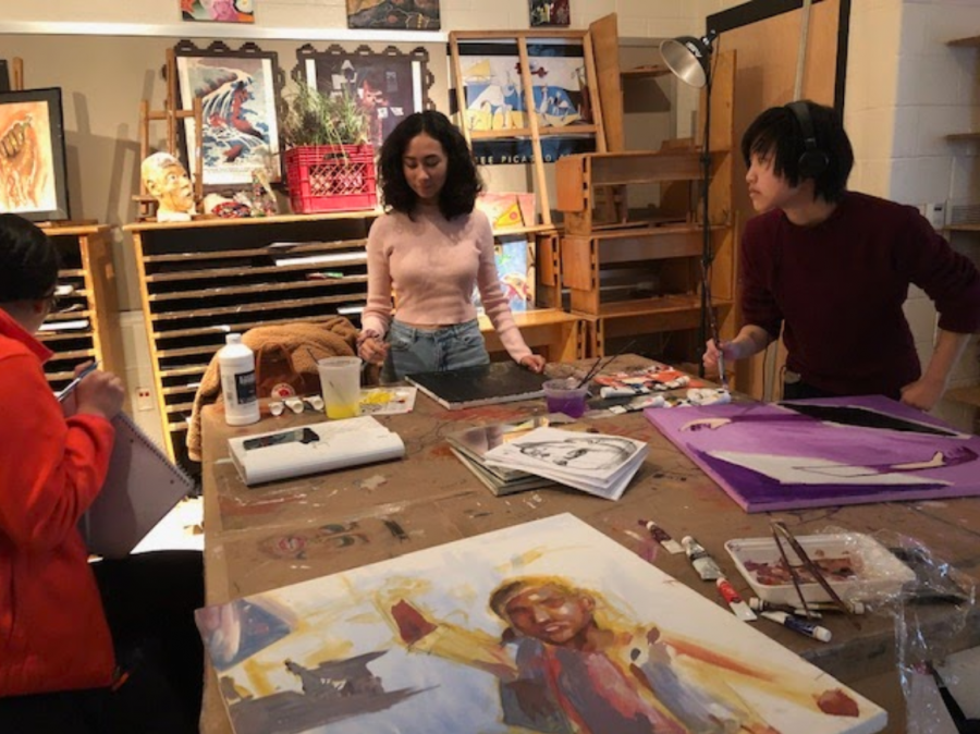 The 2020 RM seniors work devotedly on their art pieces. The 2021 Senior Art Show will look different this year due to the pandemic, with all activities shifted virtually.