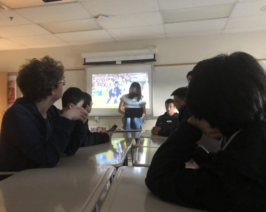 Photo of the Day: Quizbowl preps for the Winter Novice Tournament