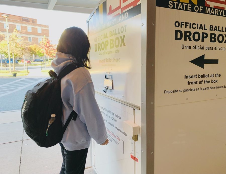 Many RM students who were at least 18 years old voted in the gubernatorial elections of November 2022. There was a ballot drop box in front of the main entrance. 
