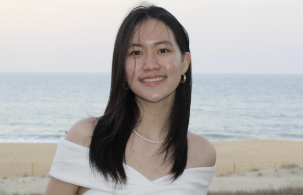 Senior Angelina Xu is a student advocate who has experience in public policy. Xu and fellow RM senior Advika Agarwal are the co-founders of Compostology, a nonprofit launched in 2021. 