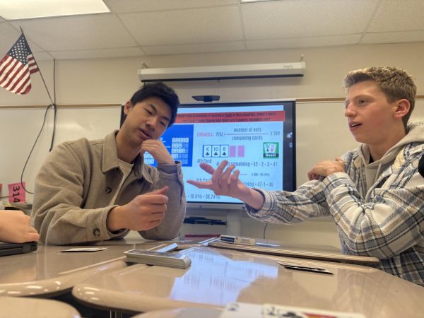 Navigation to Story: Photo of the Day : Math Team calculates probabilities