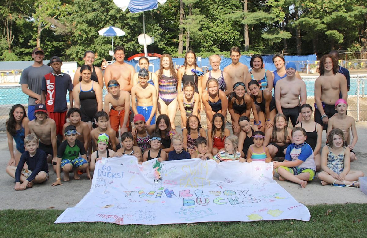 The 2021 Ducks smile for their team photo. (Photo courtesy of Twinbrook Pool)