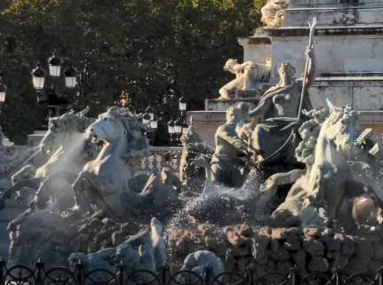 The Fountain of the Girondins at the Palace of Quinconces in Bordeaux, France is  representative of club structures at RM.